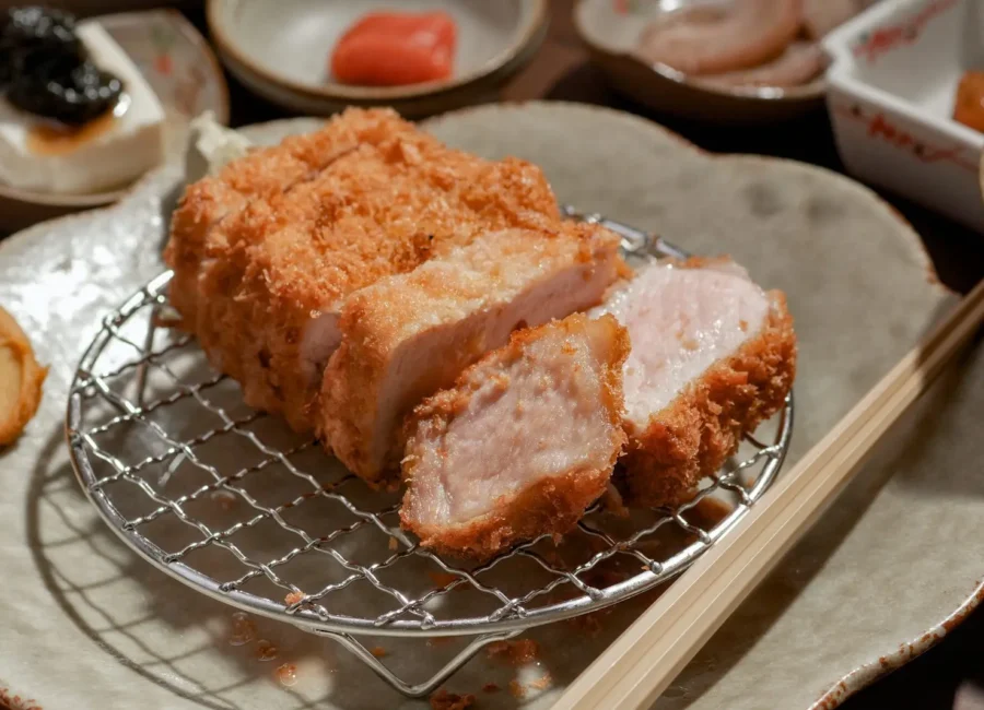 Mooku 日式炸豬排品牌視覺
